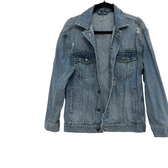 Free People Oversized Distressed Studded Denim Jean Jacket READ Size Small - Picture 7 of 14